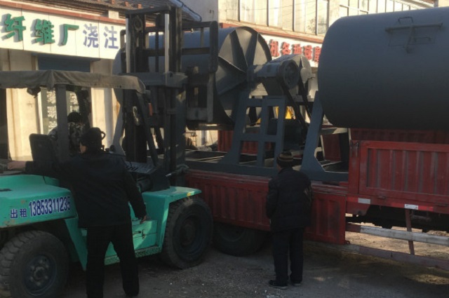 超一噸干式球磨機發貨2臺