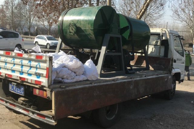 100公斤小型球磨機發貨2臺