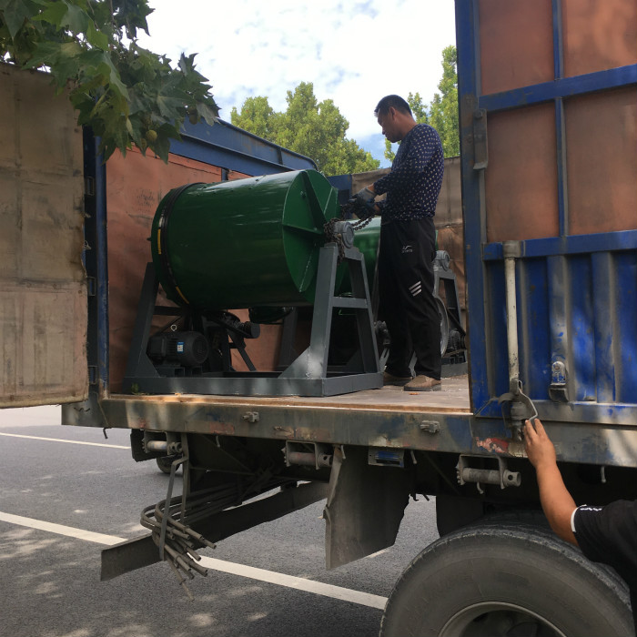 100公斤陶瓷球磨機32.jpg 100公斤陶瓷球磨機32.jpg